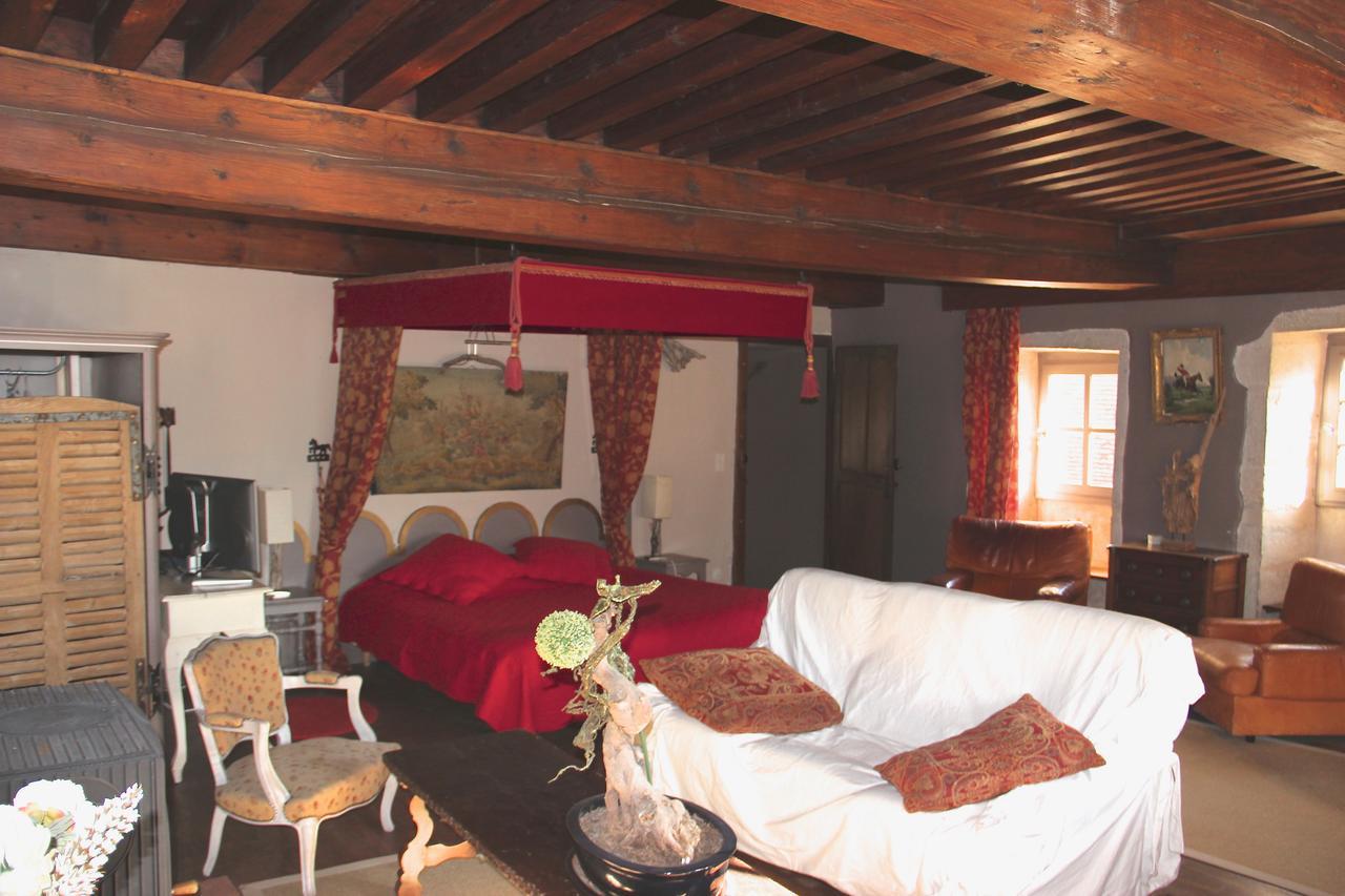 Gothique Cafe Hotel Baume-les-Messieurs Exterior foto