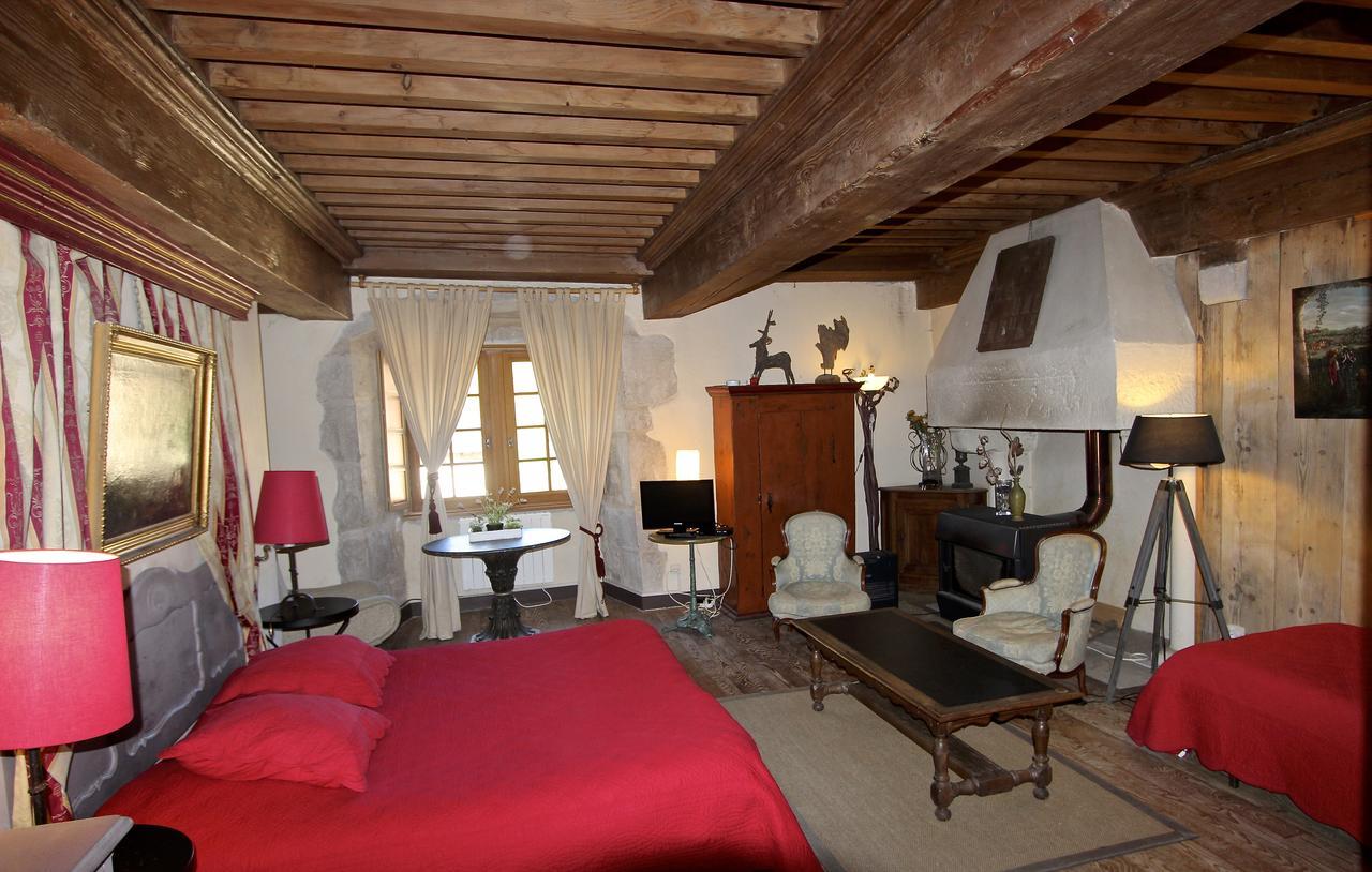 Gothique Cafe Hotel Baume-les-Messieurs Exterior foto